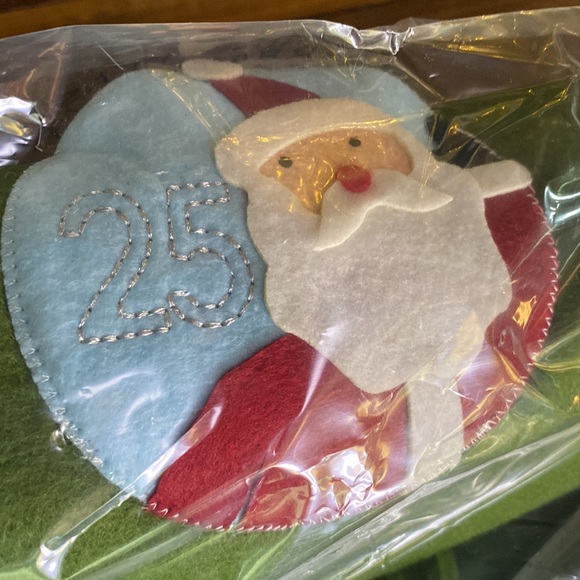 Pottery Barn Kids Felted and Fun Tree Shaped Pocketed Advent Holiday Calendar🎄 - Picture 15 of 16